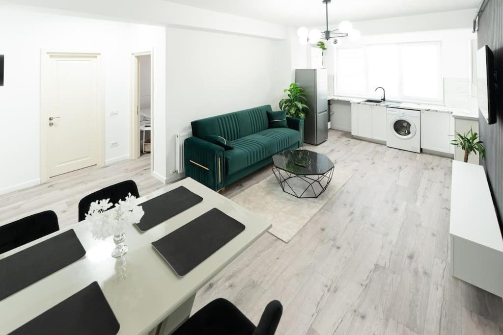 Apartament Markos ซูชาวา ภายนอก รูปภาพ