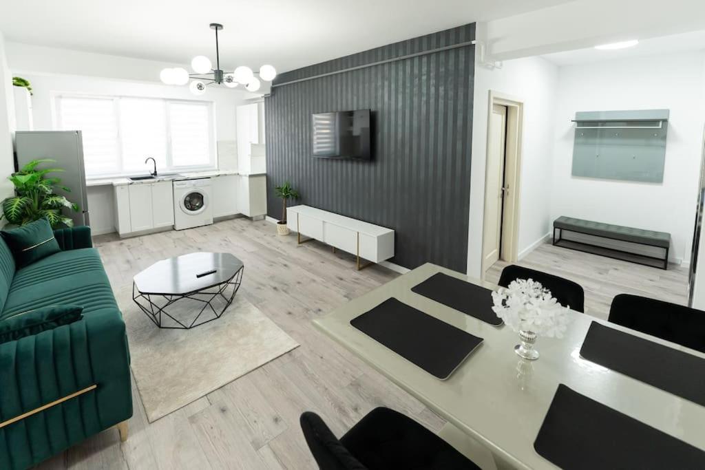 Apartament Markos ซูชาวา ภายนอก รูปภาพ
